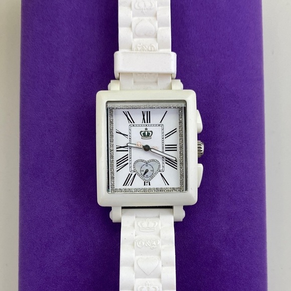 Jewelry - 💛 Y2K Juicy Couture White Sparkly Dial Silicone Watch